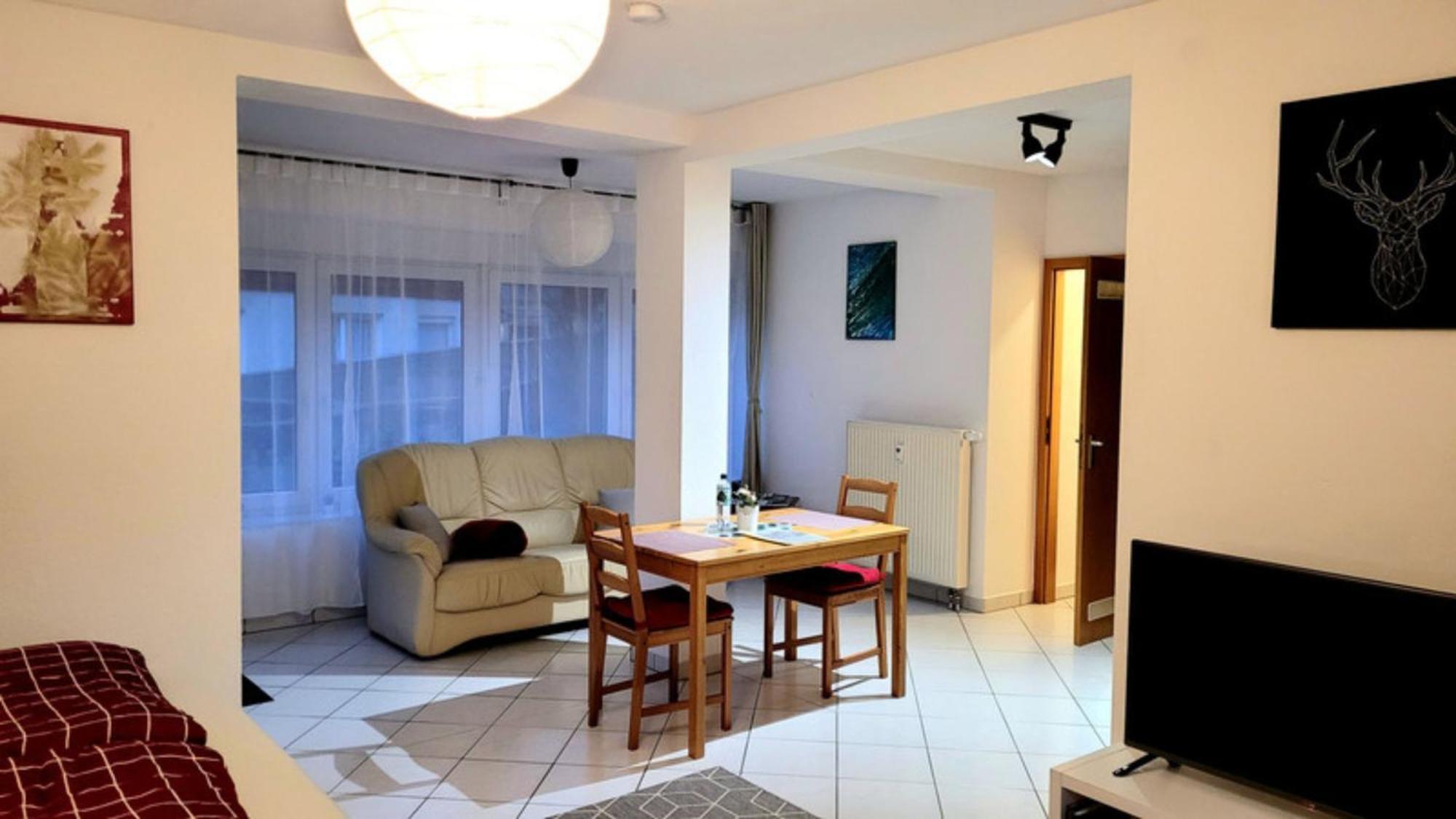 Wohlfühl-Ferienwohnung mit Tiefgarage im Grünen Oberhof  Exterior foto